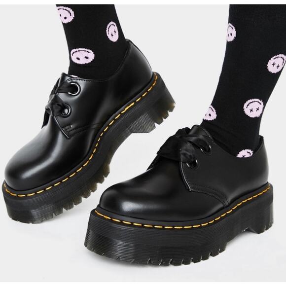 DR MARTENS Holly Platform Shoes Smooth Black 7 NWOB - Picture 1 of 11